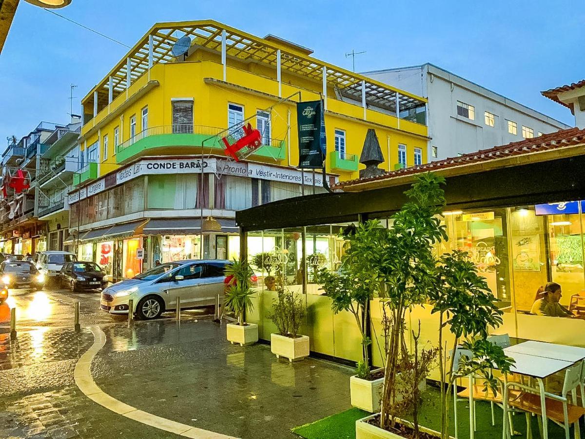 Lar Dois Coracoes Hostel Алжеш Екстериор снимка